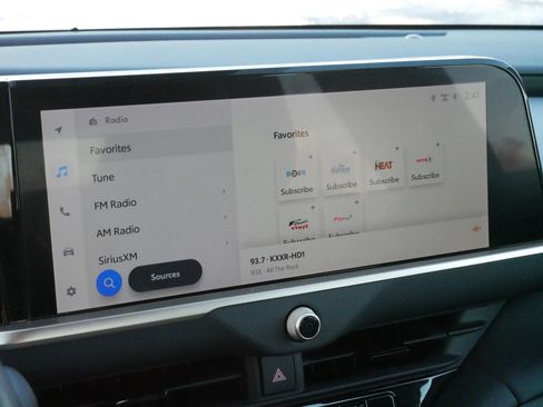 Used 2024 Toyota Crown XLE image 22