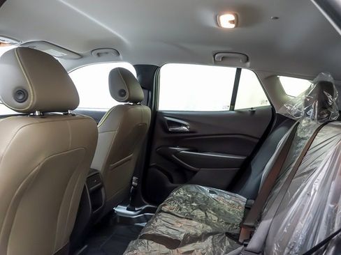 New 2026 Chevrolet Trax ACTIV w/ Driver Confidence Package image 11