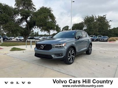 Used 2021 Volvo XC40 T5 R-Design