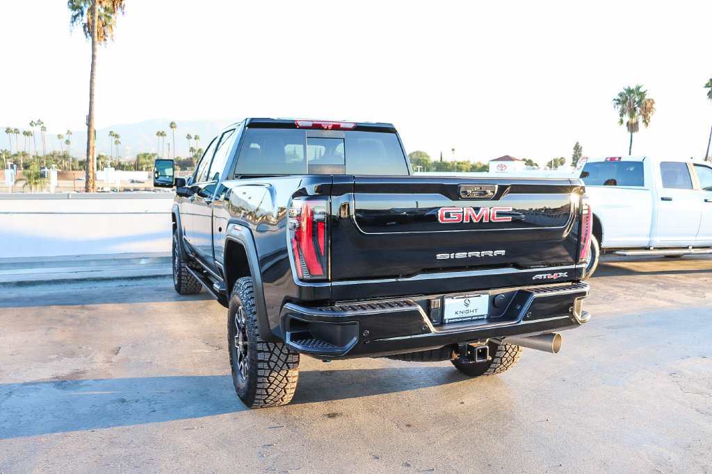 Used 2026 GMC Sierra 2500 AT4X AWD/4WD image 7
