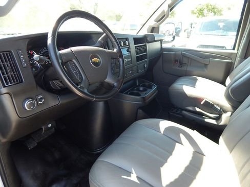 Used 2021 Chevrolet Express 2500 w/ Driver Convenience Package RWD image 2