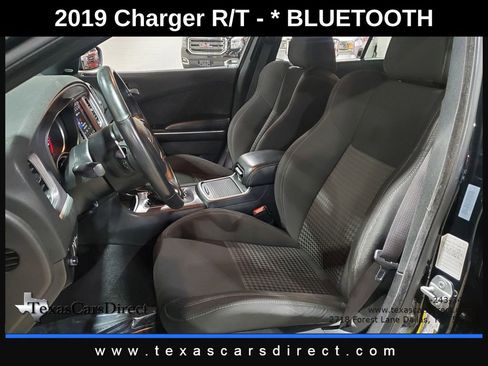 Used 2019 Dodge Charger R/T image 6