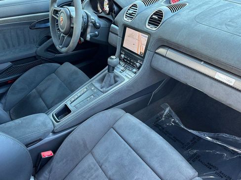 Used 2024 Porsche 718 Cayman GT4 RS image 13