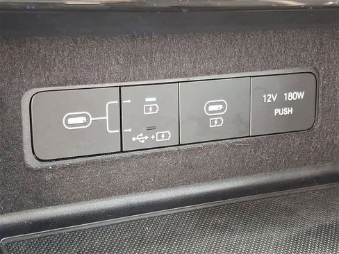 Certified 2025 Hyundai Sonata SE image 24