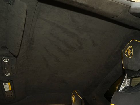 Used 2023 Lamborghini Huracan Tecnica RWD image 22