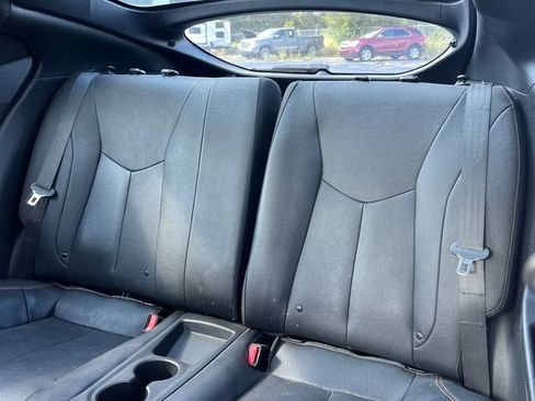 Used 2016 Hyundai Veloster Turbo w/ Option Group 04 FWD image 19