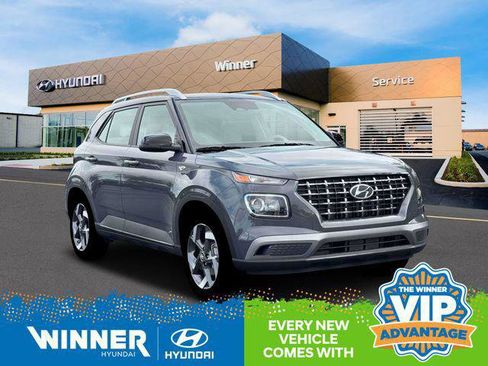 New 2026 Hyundai Venue SEL image 11