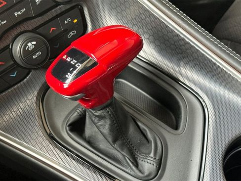 Used 2018 Dodge Challenger R/T Scat Pack w/ Leather Interior Group image 23