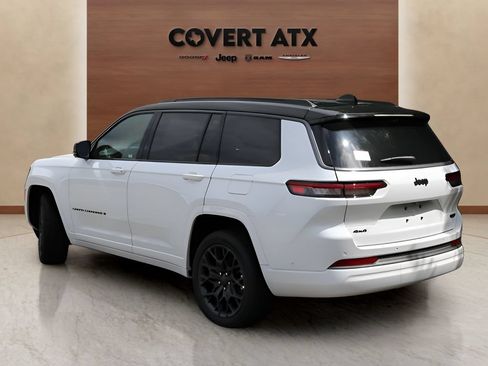 New 2026 Jeep Grand Cherokee L Summit w/ Obsidian Package AWD/4WD image 3