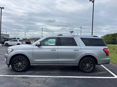 Used 2021 Ford Expedition Max Limited RWD image 2