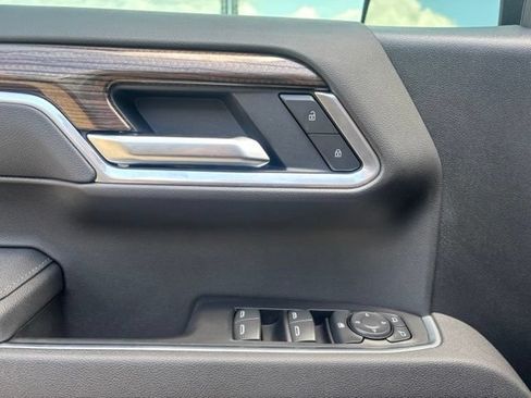 Used 2026 Chevrolet Silverado 1500 RST AWD/4WD image 23
