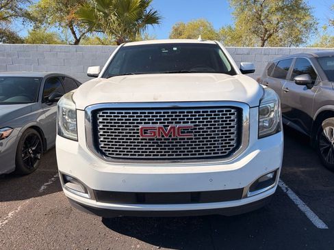 Used 2016 GMC Yukon XL Denali w/ Open Road Package AWD/4WD image 3