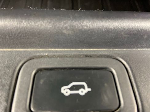 Used 2019 Land Rover Range Rover HSE AWD/4WD image 13