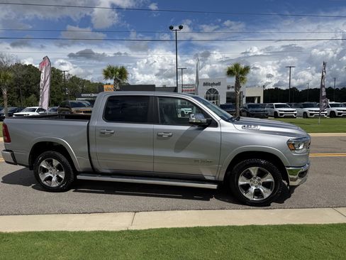 Certified 2021 RAM 1500 Laramie AWD/4WD image 2