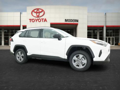 New 2025 Toyota RAV4 LE image 28