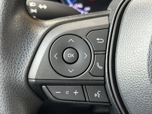 Certified 2023 Toyota RAV4 LE image 34