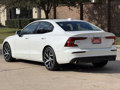 Used 2020 Volvo S60 T5 Momentum w/ Protection Package Premier image 12