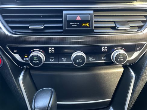 Used 2022 Honda Accord Sport Special Edition image 19