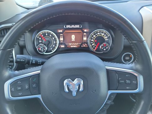 Used 2022 RAM 1500 Laramie image 10