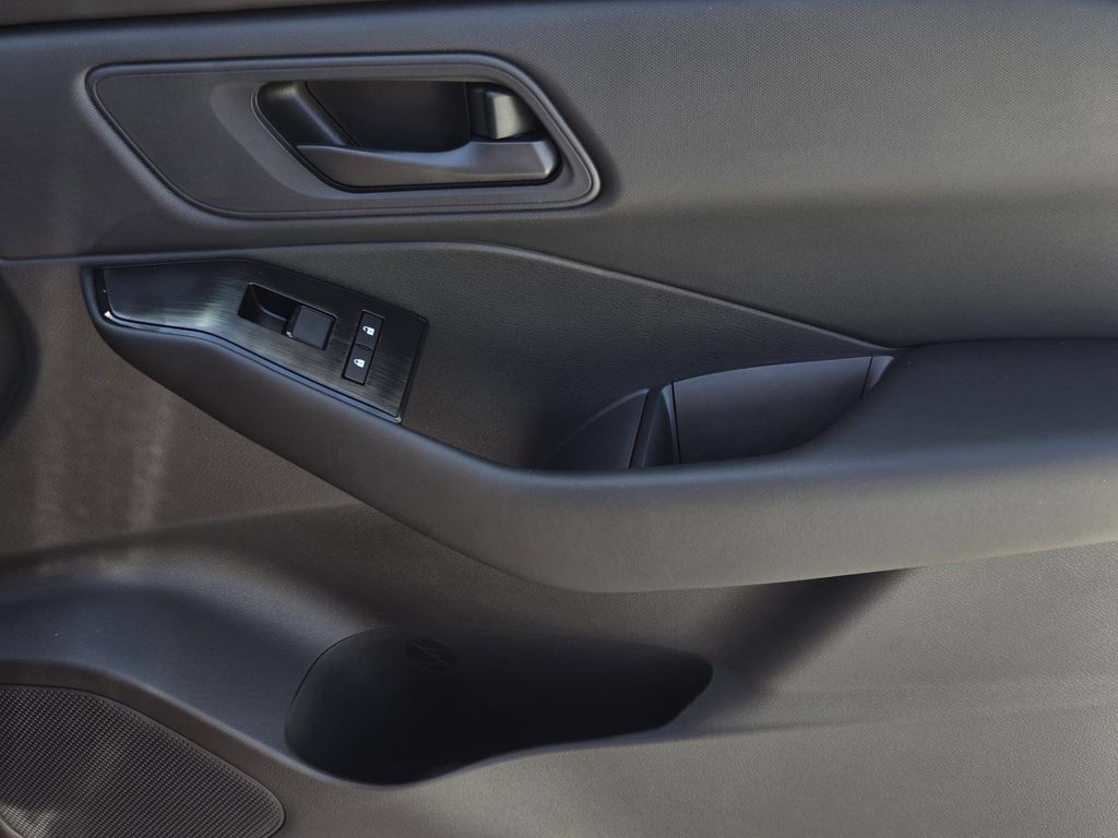 New 2026 Nissan Rogue S FWD image 8