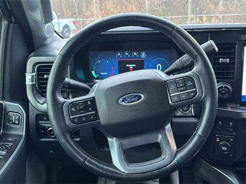 Used 2023 Ford F350 Lariat w/ Lariat Ultimate Package image 13