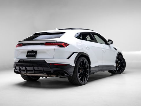 Used 2023 Lamborghini Urus S image 52