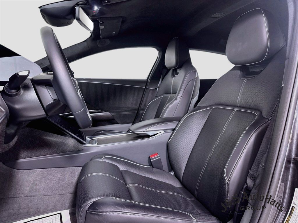 Used 2025 Lucid Air Grand Touring AWD/4WD image 11