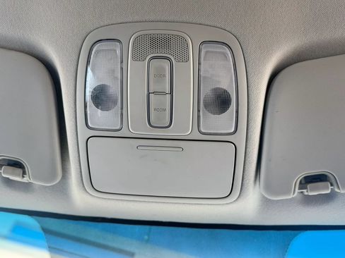 Used 2015 Kia Soul FWD image 25