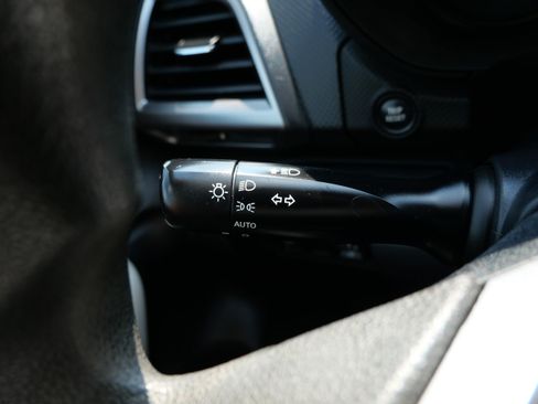 Used 2023 Subaru Forester AWD/4WD image 32