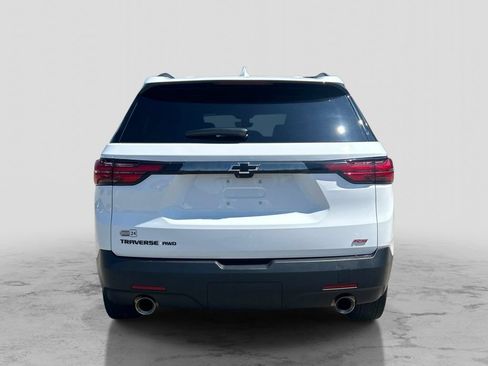 Used 2023 Chevrolet Traverse RS AWD/4WD image 4