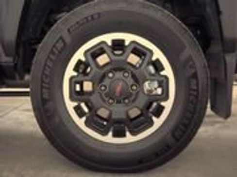Certified 2026 Toyota 4Runner TRD Off-Road Premium w/ Tow Technology Package AWD/4WD image 10