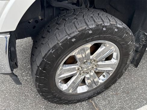 Used 2019 Ford F150 King Ranch w/ Equipment Group 601A Luxury image 4