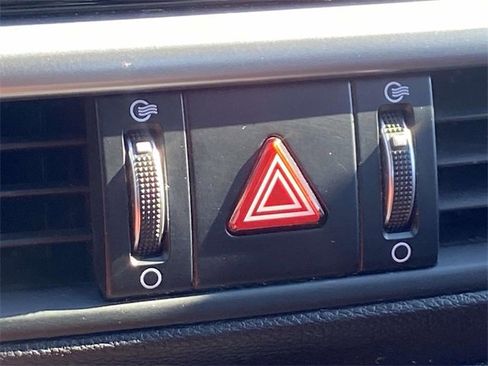 Used 2023 Kia Forte LXS w/ LXS Technology Package image 24