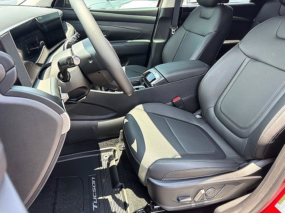 New 2026 Hyundai Tucson SEL Plus FWD image 8