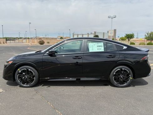 New 2026 Nissan Sentra SR image 3