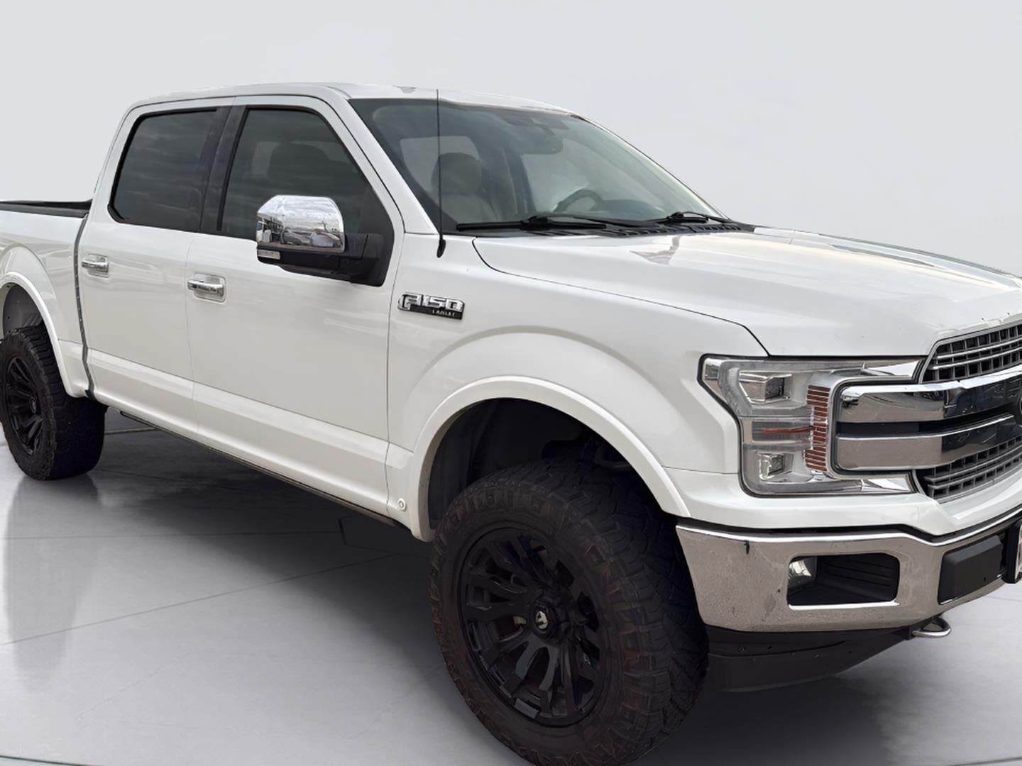 Used 2020 Ford F150 Lariat w/ Equipment Group 502A Luxury AWD/4WD image 1