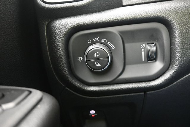 New 2027 RAM 1500 Warlock AWD/4WD image 17