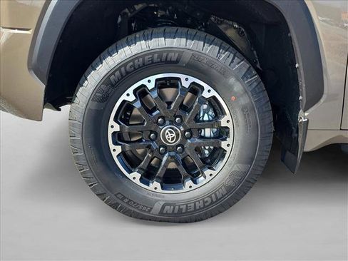 New 2026 Toyota Tundra SR5 AWD/4WD image 11