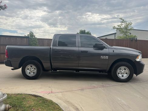 Used 2016 RAM 1500 Tradesman w/ Popular Equipment Group AWD/4WD image 2