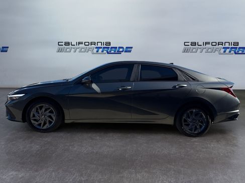 Used 2024 Hyundai Elantra SEL image 8