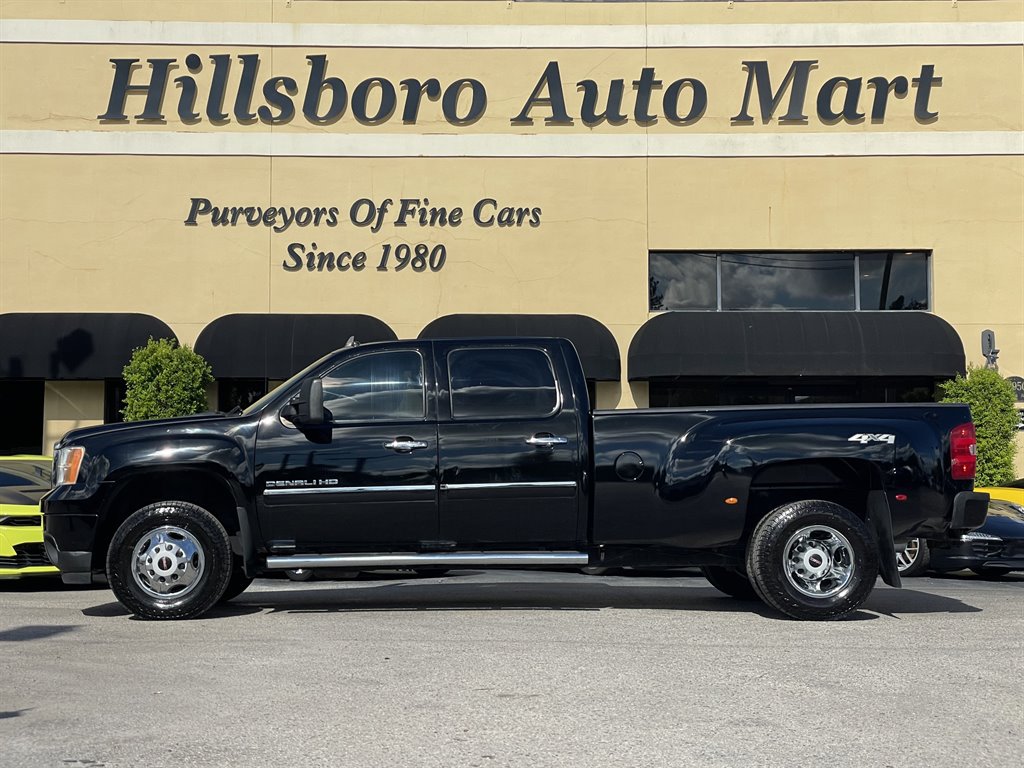 Used 2012 GMC Sierra 3500 Denali AWD/4WD image 4