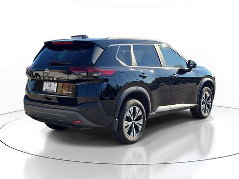 Used 2023 Nissan Rogue SV w/ SV Premium B Package AWD/4WD image 4