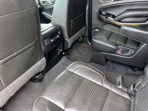 Used 2019 GMC Yukon XL Denali image 14