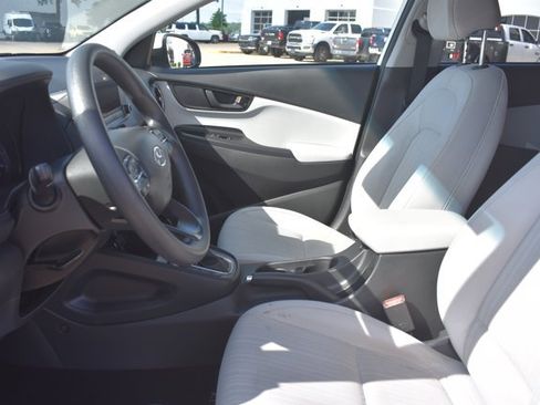 Used 2023 Hyundai Kona SEL FWD image 14