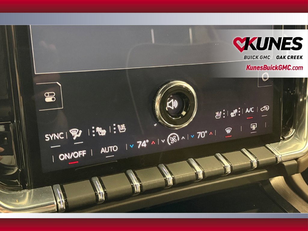 Used 2025 GMC Yukon Denali Ultimate w/ LPO, Floor Liner Package AWD/4WD image 28