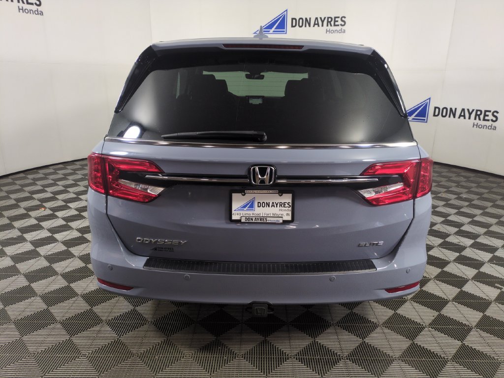 Certified 2023 Honda Odyssey Elite image 5
