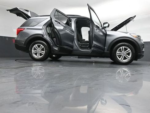Used 2022 Ford Explorer XLT w/ Class IV Trailer Tow Package AWD/4WD image 52