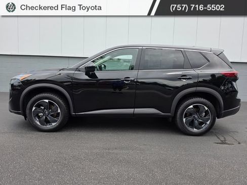 Used 2026 Nissan Rogue SV AWD/4WD image 3