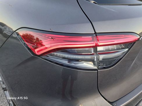 Used 2022 Maserati Levante Modena image 14