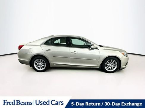 Used 2015 Chevrolet Malibu LT w/ Power Convenience Package FWD image 13